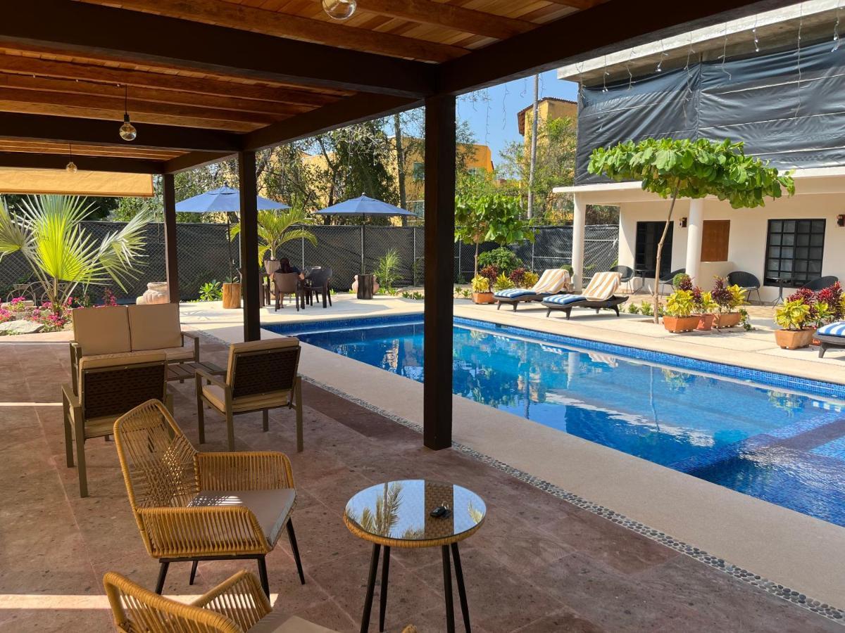 Natura Hotel & Villas Сиуатанехо Екстериор снимка
