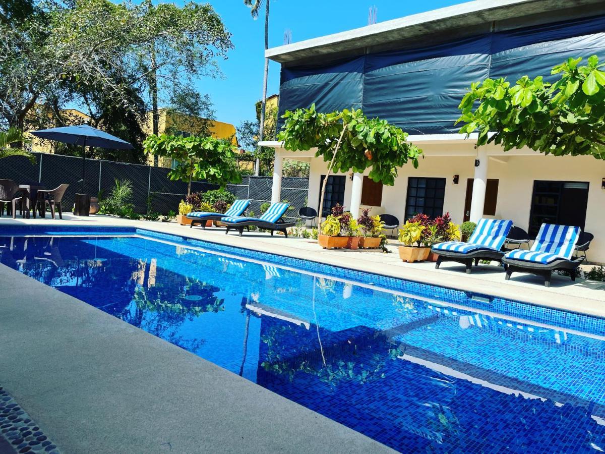 Natura Hotel & Villas Сиуатанехо Екстериор снимка